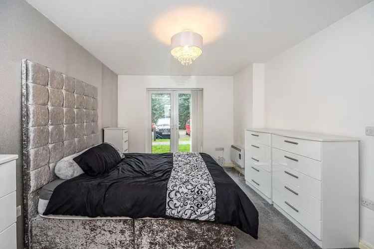 2 Bedroom Flat for Sale St Helens Merseyside WA10