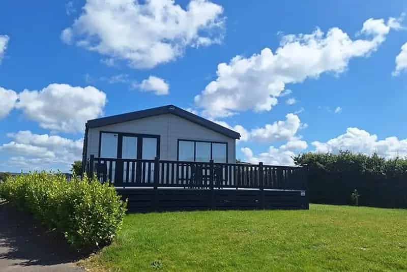 2 Bedroom Park Home for Sale