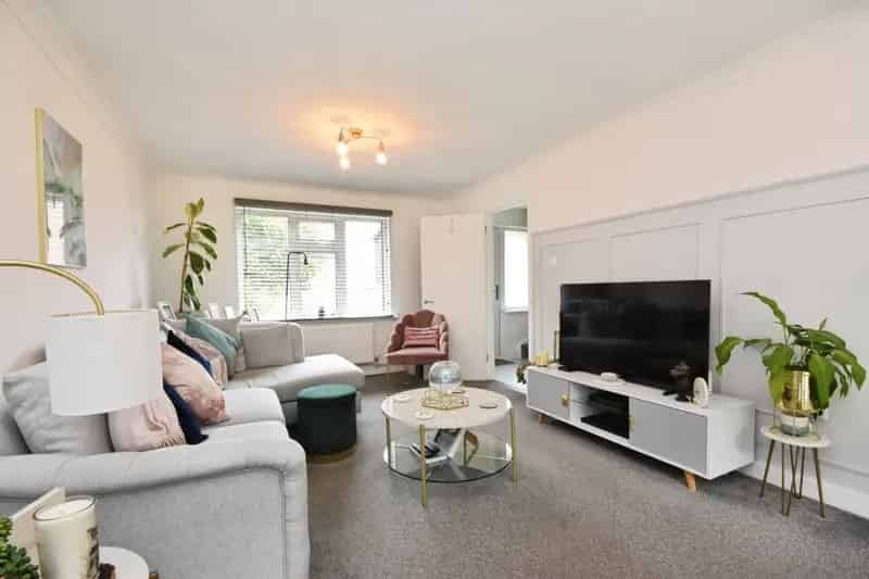 3 Bed House Chelmer Village Chelmsford
