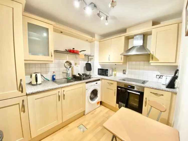 4 Bedroom Link Detached House Investment Opportunity