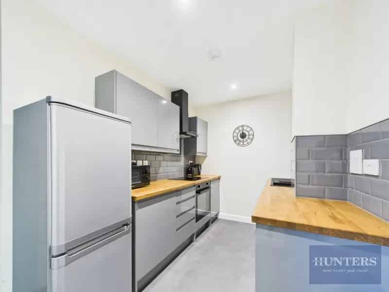 1 Bedroom Flat to Let Near Gloucester Quays