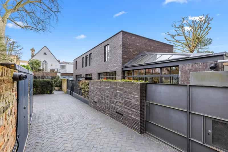 United Kingdom Sotheby's International Realty Four-Story Freehold Property