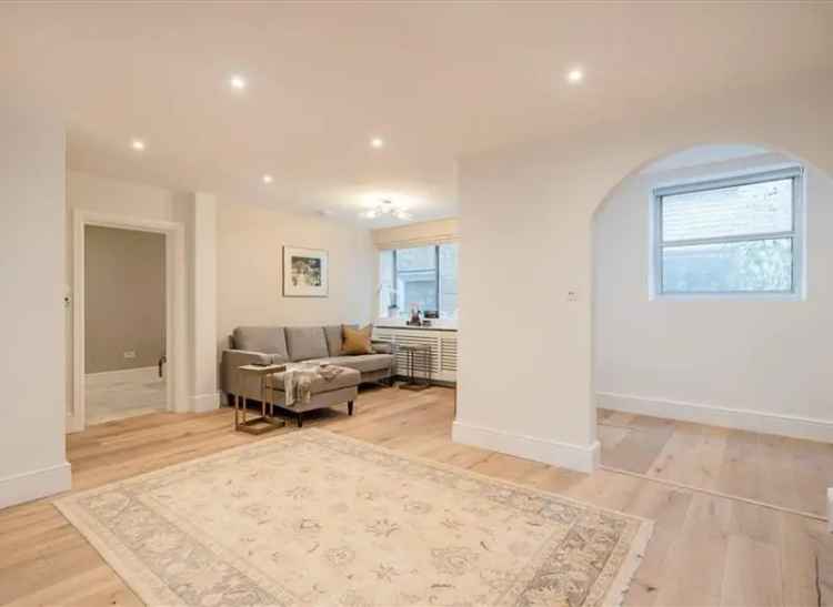 3 Bed 3 Bath Mews House with Double Garage South Kensington Earls Court