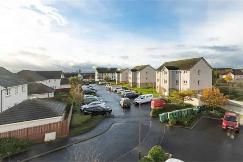 1 Bed Flat Tranent - Top Floor with 1 Reception Room