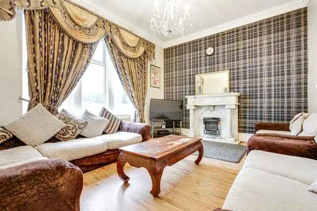 Semi Detached House for Sale Hamilton Road Glasgow