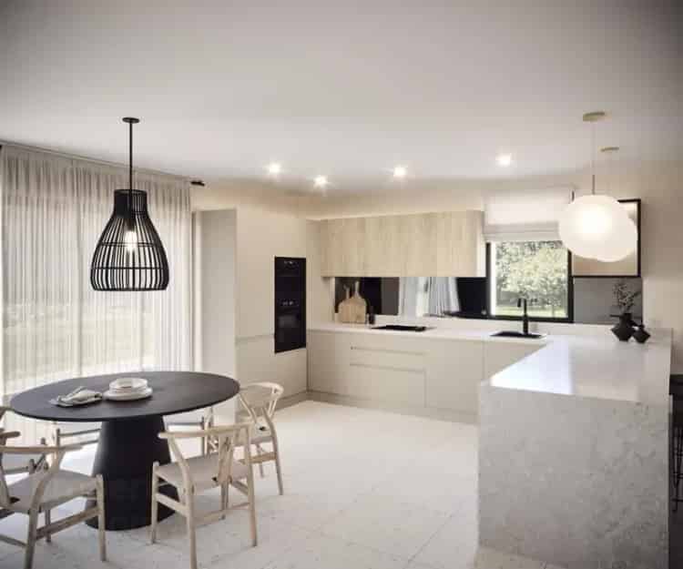 Energy Efficient Homes with Solar Technology and Smart Features