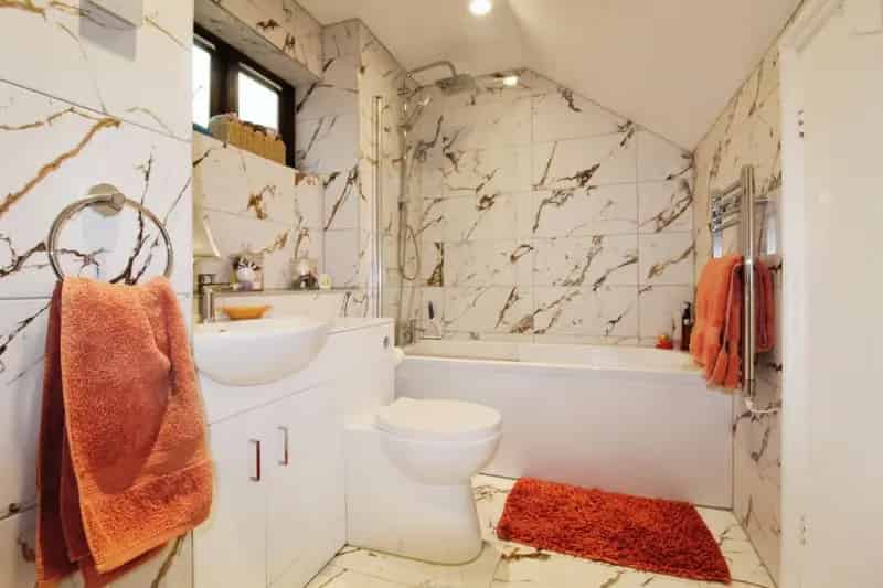 Studio Flat for Sale in River Meads St Margarets