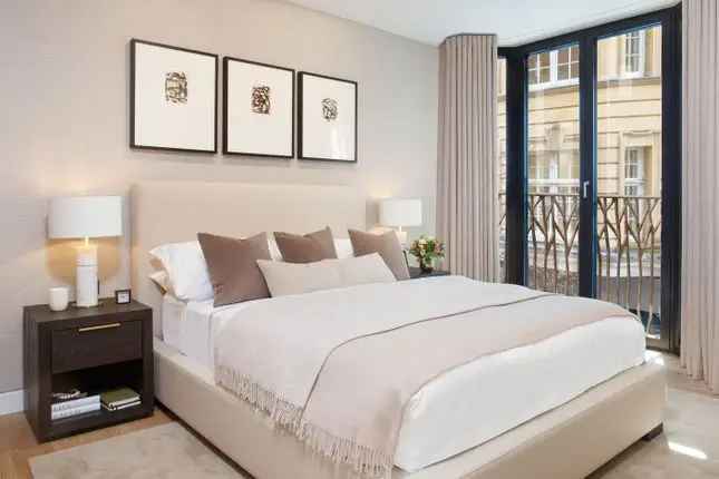 Flat for sale in Great Portland Street, Marylebone, London W1W