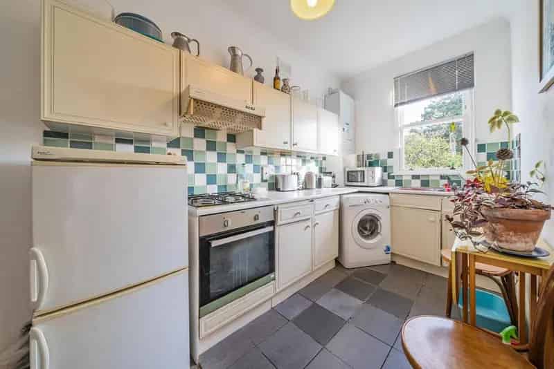 Two Bedroom Period Conversion Flat Wimbledon Park Road