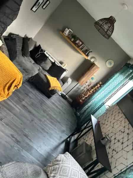 2 Double Bedroom House with Garden, Parking & Pets Allowed