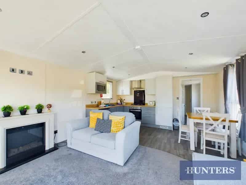 2 bedroom Park home
 For Sale 
Total Size: 556 SQ FT