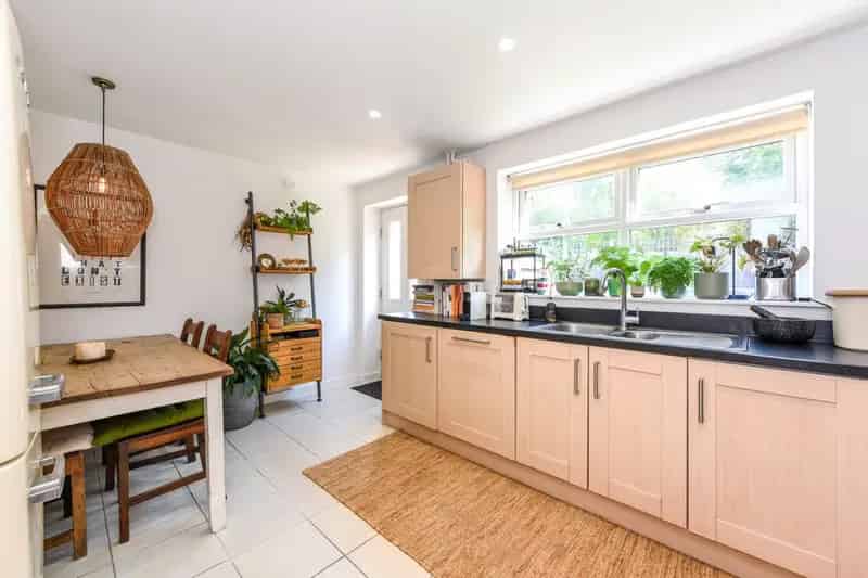 2 Bedroom House For Sale in Winchester