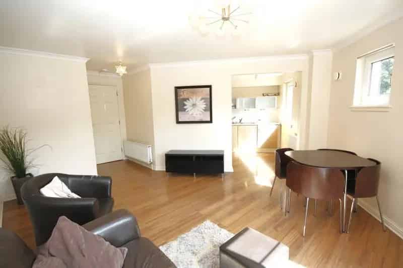 2 Bedroom Furnished Flat to Rent in Duddingston Edinburgh