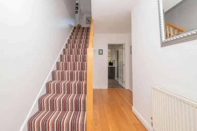 4 Bed House For Sale Near City Centre