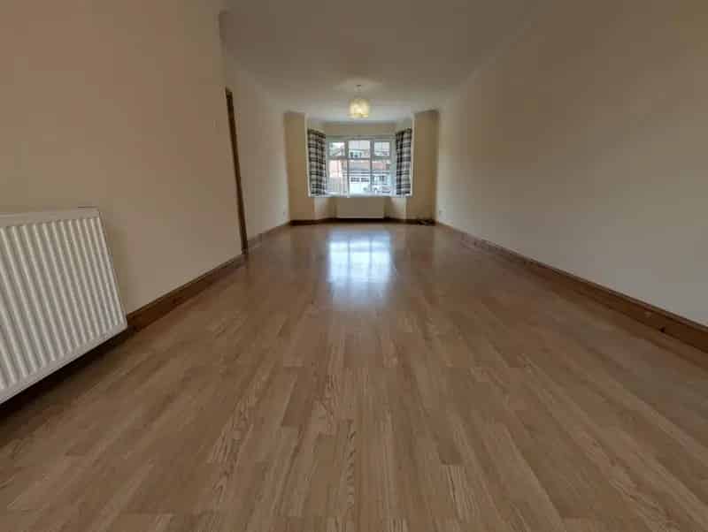 3 bedroom House
 To Let