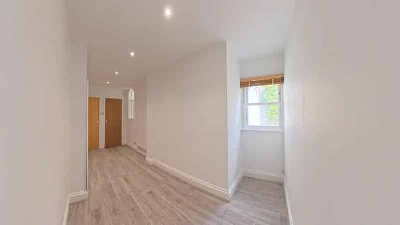 2 Bedroom Flat Park Crescent Row Private Garden