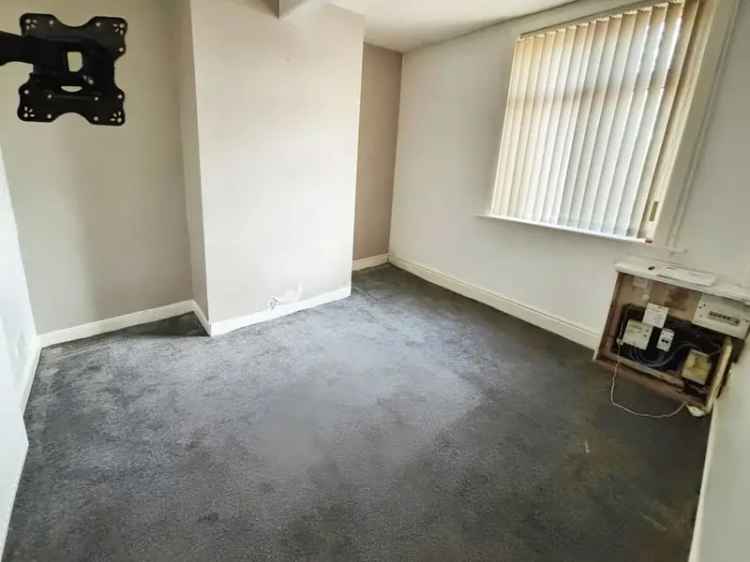 2 Bedroom End Terrace House for Sale Hyde Greater Manchester