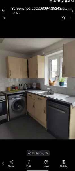 2 Bed Terraced House Near Ashley Cross Train Station