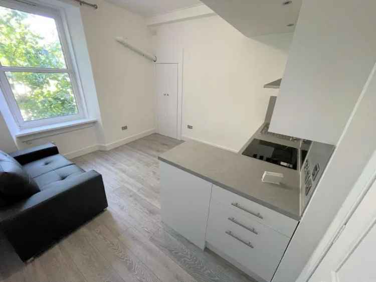 2 Bedroom Flat to Rent in North East Scotland