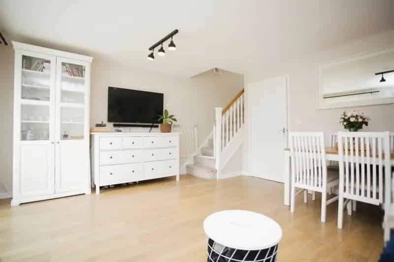3 Bedroom End Terrace House New Bilton