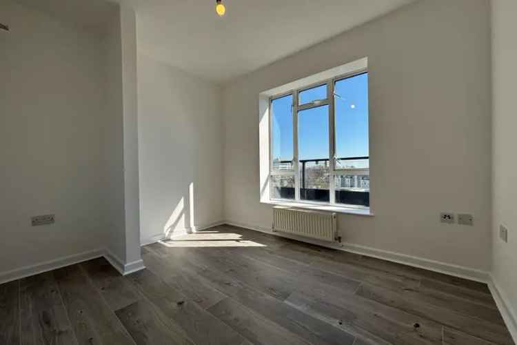 Three Bedroom Apartment Clifton Queens Court