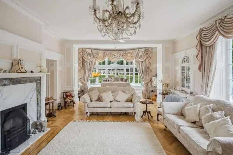7 Bed Georgian House for Sale