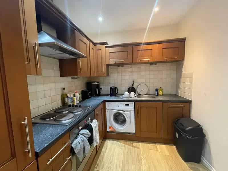 2 Bedroom Flat for Sale in Jesmond Newcastle upon Tyne