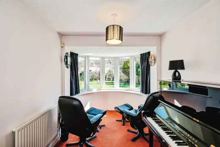 Five Bedroom Detached Family Home Worthing