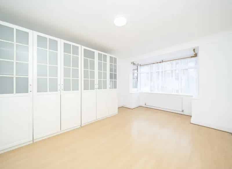 Five Bedroom Detached House Tooting Great Potential