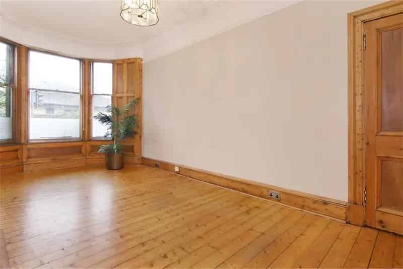 2 Bed Flat Ground Floor Trinity Edinburgh Investment Property