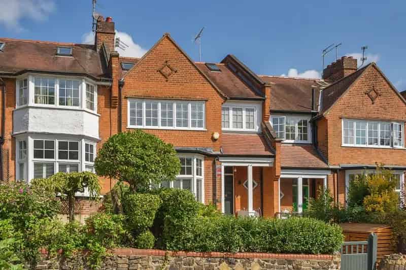 5 Bedroom Terraced House for Sale Near Muswell Hill