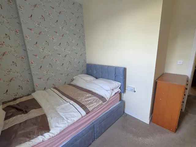 1 Bedroom Flat for Sale Barrhead
