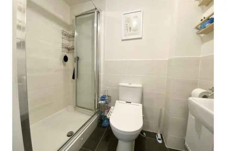 4 Bed Detached House for Sale in Shrewsbury