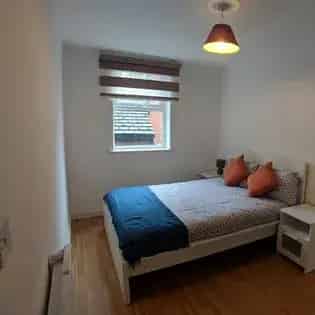 2 Bed Flat 51m² Manchester - Fully Furnished