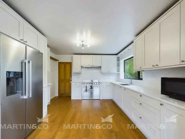 4 Bedroom Detached Bungalow For Sale