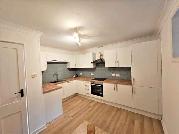 2 Bedroom Flat to Rent