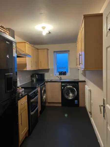 Flat For Rent in Waverley, England