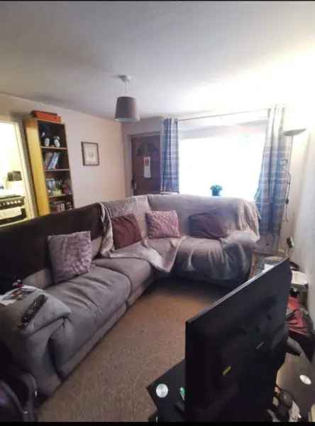 Flat For Rent in New Forest, England