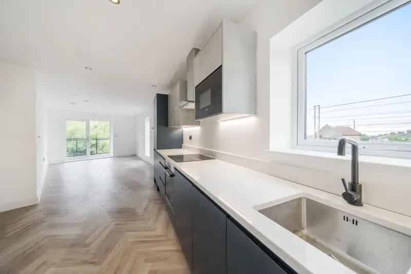 Flat For Sale , London, England