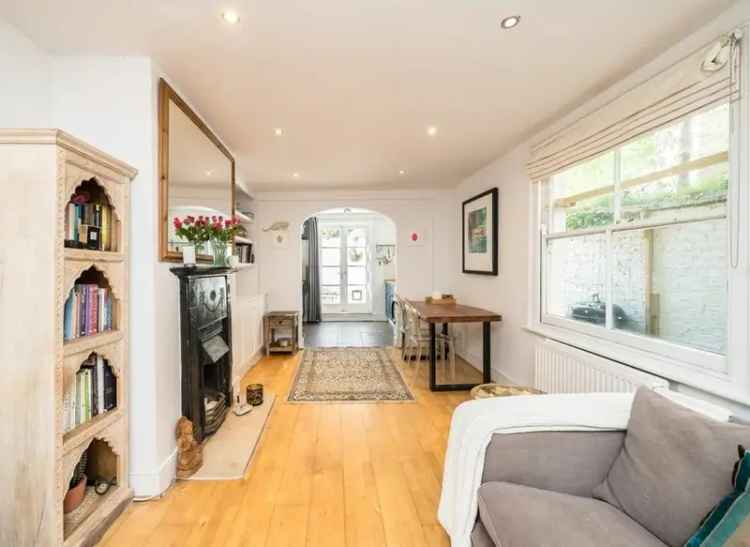2 Bed Period Conversion Flat Kenwyn Road Clapham