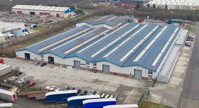 Modern Industrial Unit To Let - 17,452 sq ft
