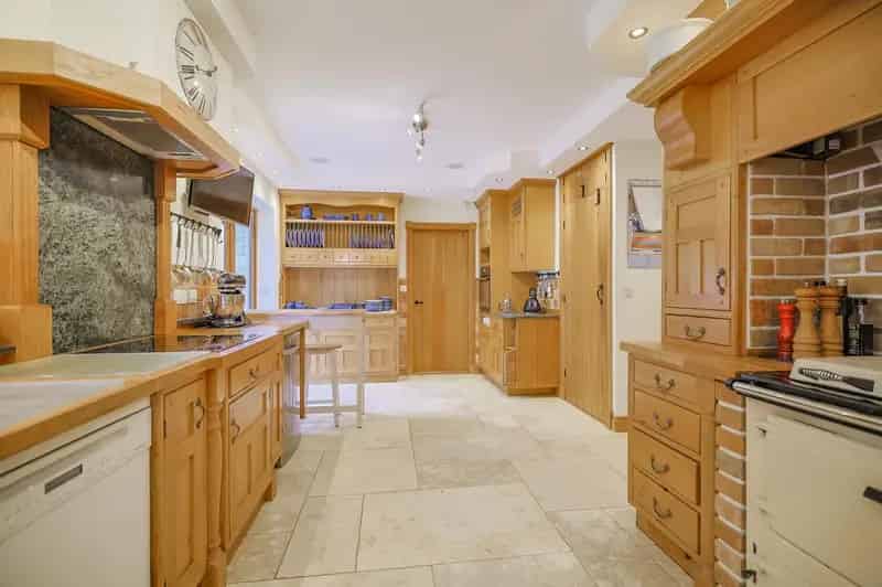 5 Bedroom Detached House for Sale Southgate Gower