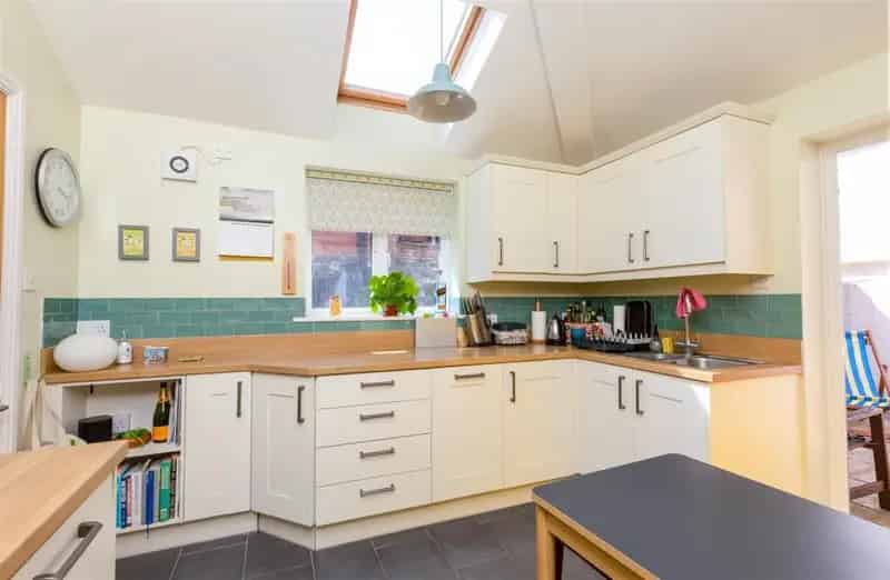 2 Bedroom House for Sale in Clifton Village