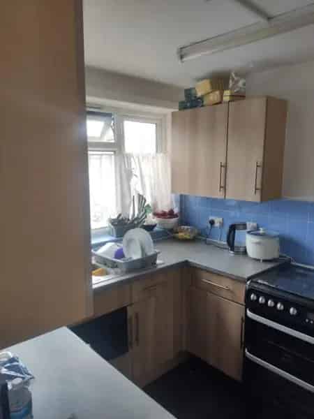 Ground Floor Flat Near Park with Big Storage