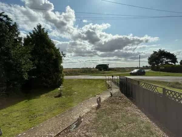 3 Bed House Exchange - Rural Surfleet, Large Garden