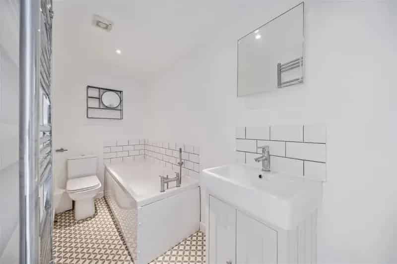 3 Bed Cottage for Sale in Stoke Fleming