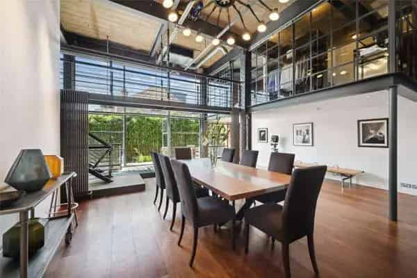 Chiswick Green Studios Luxury 4-Bedroom Home