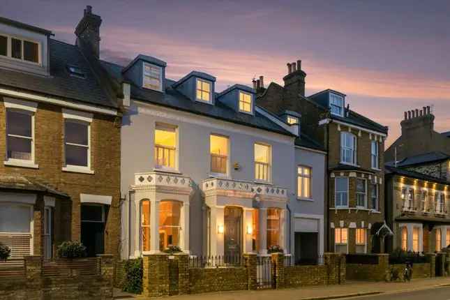 Seven Bedroom Victorian House for Sale in London