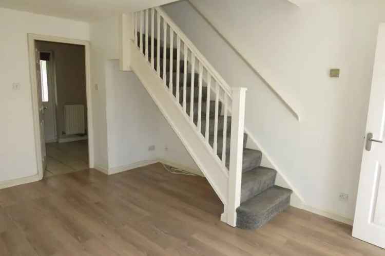 2-Bedroom Mid Terrace House in Cepen Park North