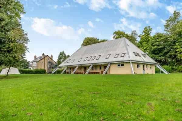 Glenbrook Estate Accommodation Hope Valley Sleeps 70